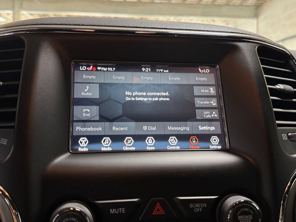 Used 2021 Jeep Grand Cherokee Freedom Edition AWD/4WD image 19