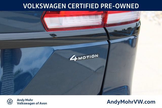 Used 2023 Volkswagen Atlas SEL R-Line AWD/4WD image 9