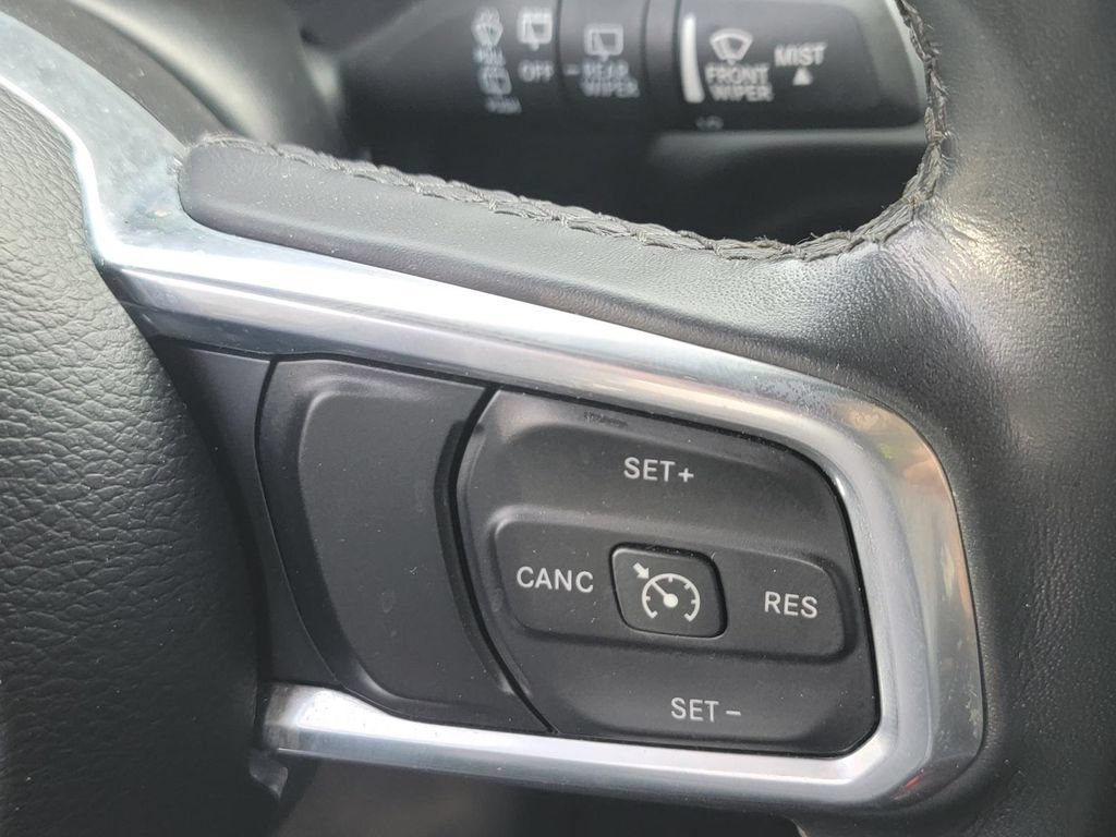 Used 2021 Jeep Wrangler Unlimited Sahara AWD/4WD image 32