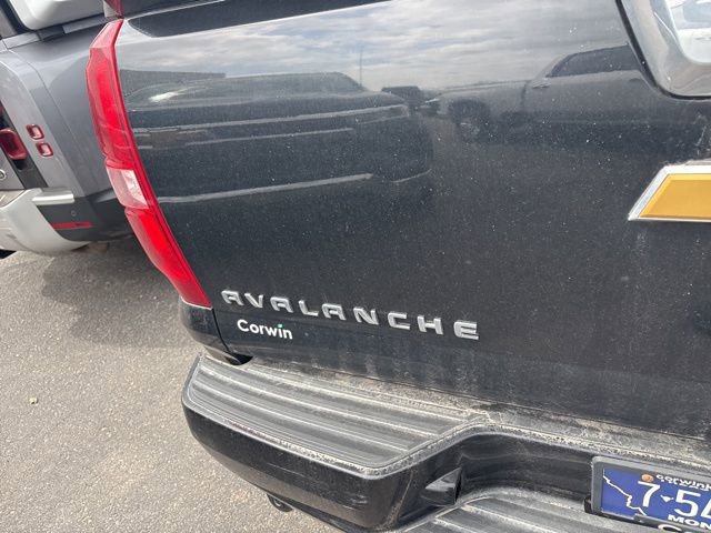 Used 2013 Chevrolet Avalanche LTZ AWD/4WD image 19