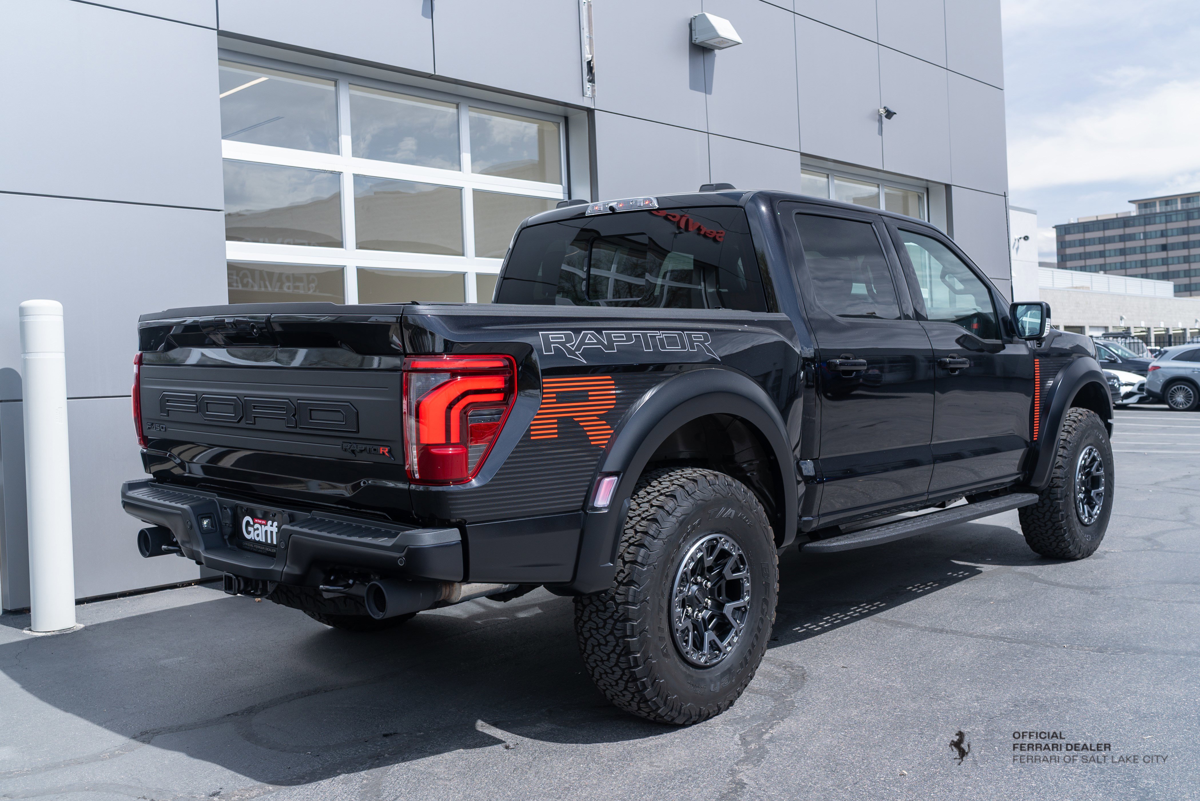 Used 2025 Ford F150 Raptor w/ Equipment Group 803A Raptor R AWD/4WD image 10