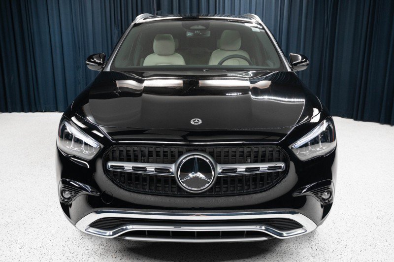 New 2026 Mercedes-Benz GLA 250 4MATIC image 2