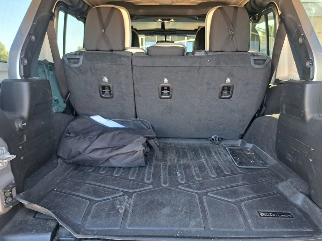 Used 2020 Jeep Wrangler Unlimited Sport S image 24