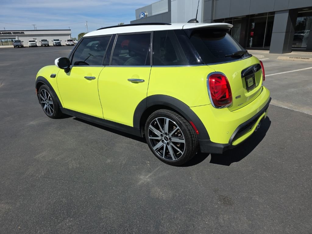 Used 2023 MINI Cooper S image 3