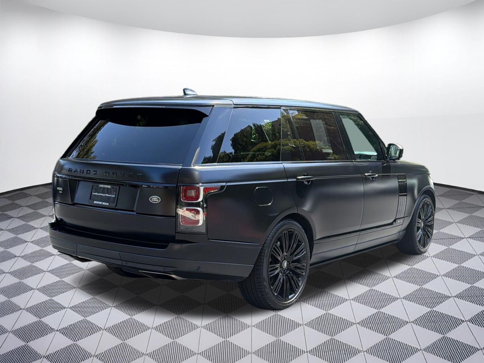 Used 2021 Land Rover Range Rover P525 Westminster Edition LWB AWD/4WD image 10