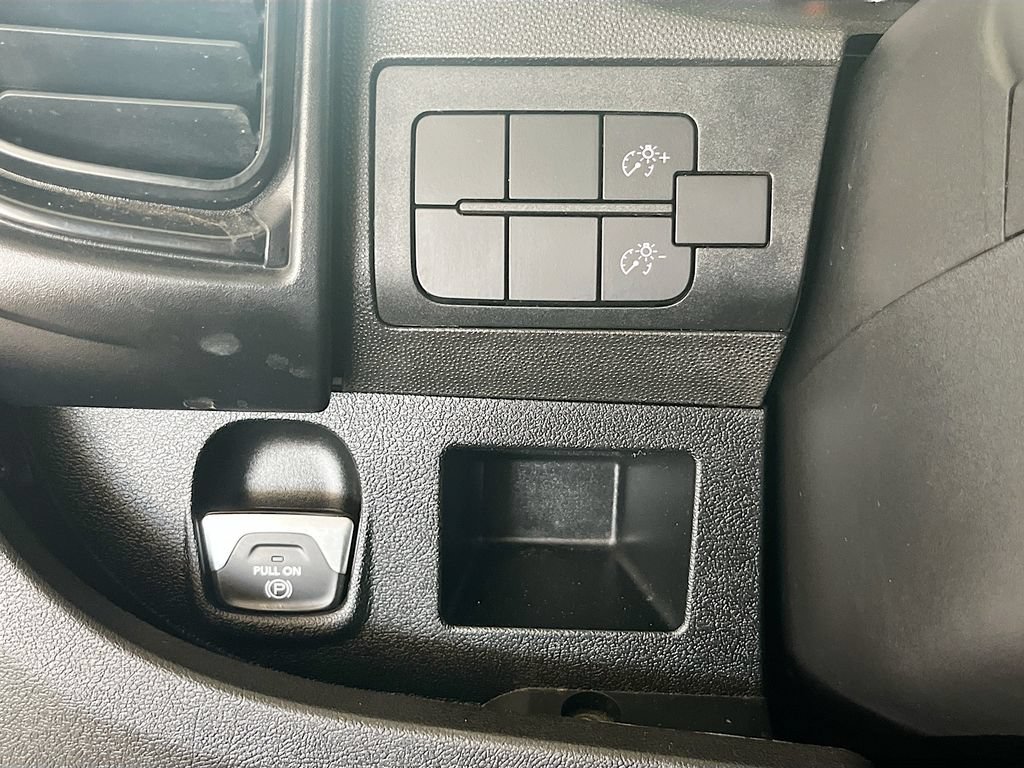 Used 2024 RAM ProMaster 2500 FWD image 10