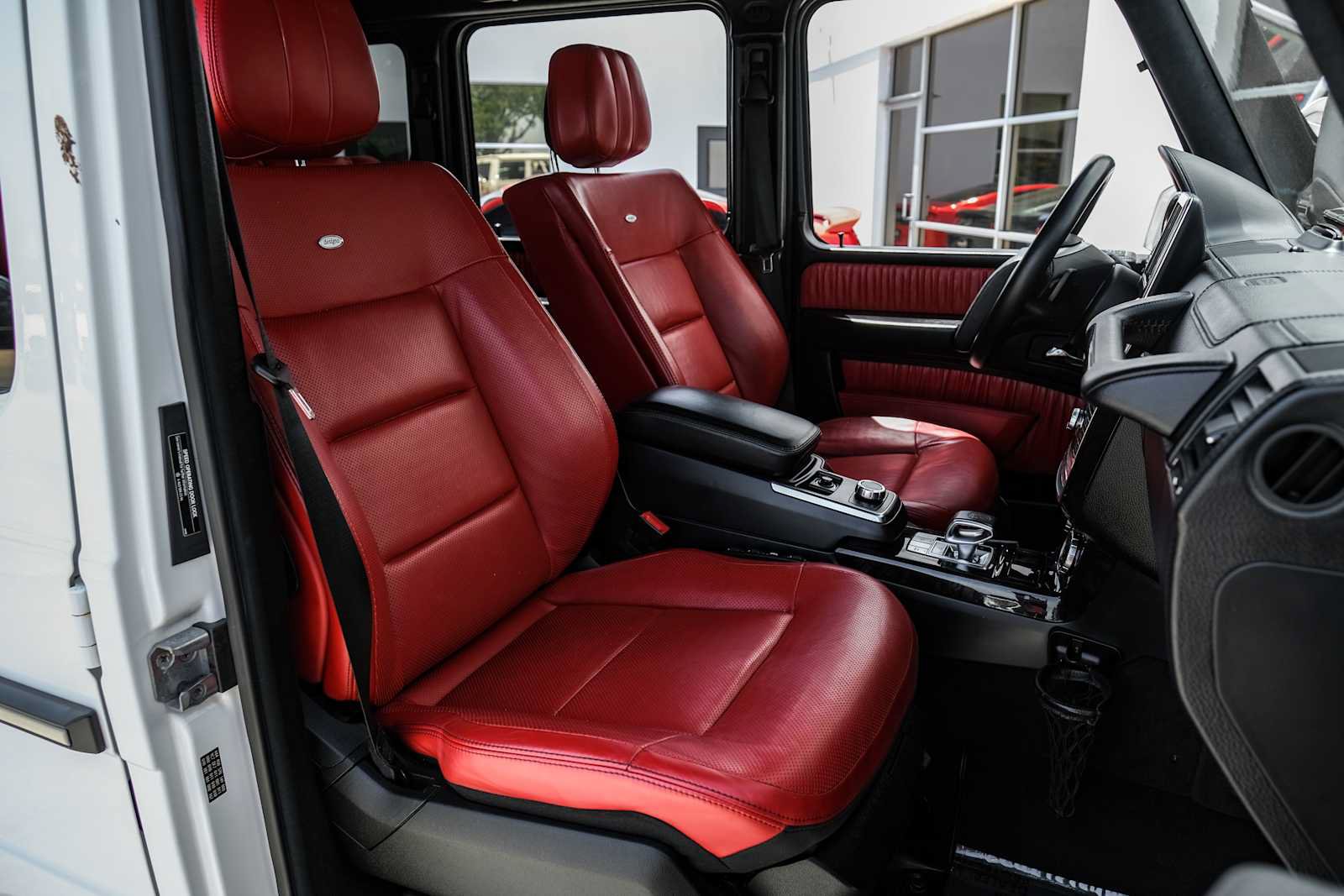 Used 2016 Mercedes-Benz G 63 AMG 4MATIC image 29