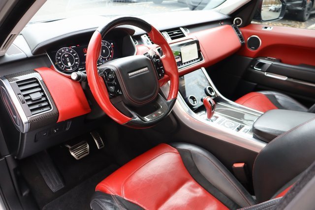 Used 2019 Land Rover Range Rover Sport SVR image 5