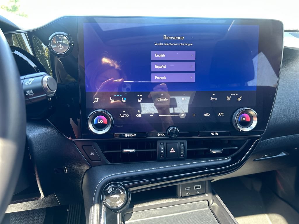Used 2025 Lexus NX 350h AWD w/ Cold Area Package image 20