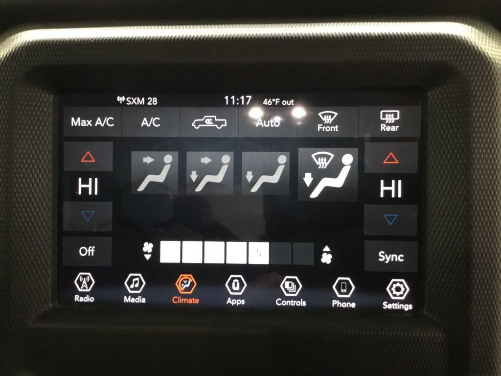 Used 2021 Jeep Gladiator Willys image 27