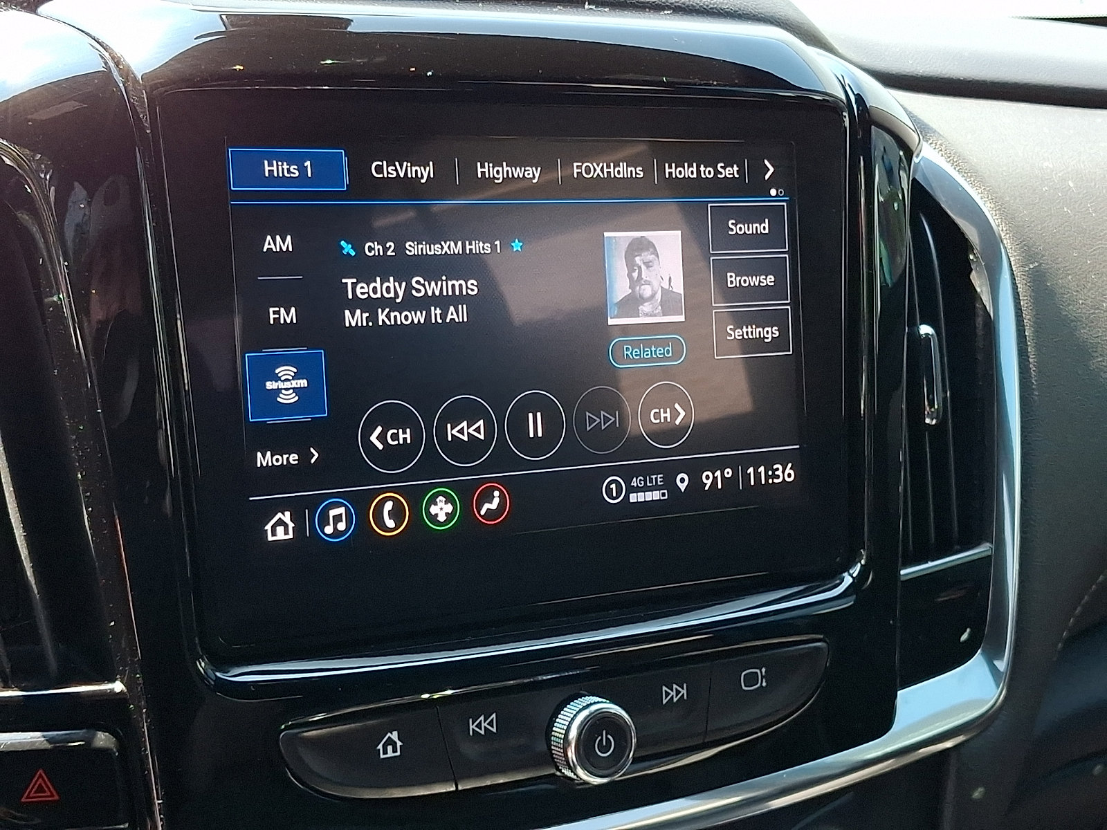Certified 2023 Chevrolet Traverse LT AWD/4WD image 18
