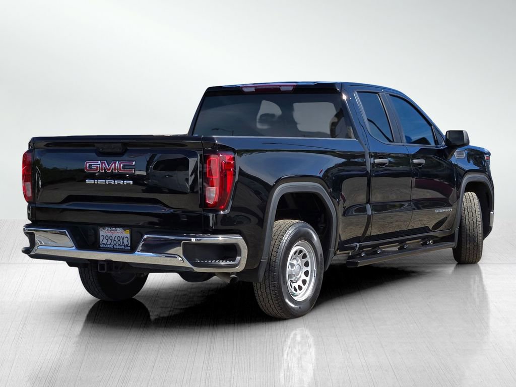 Used 2023 GMC Sierra 1500 Pro w/ Convenience Package RWD image 4