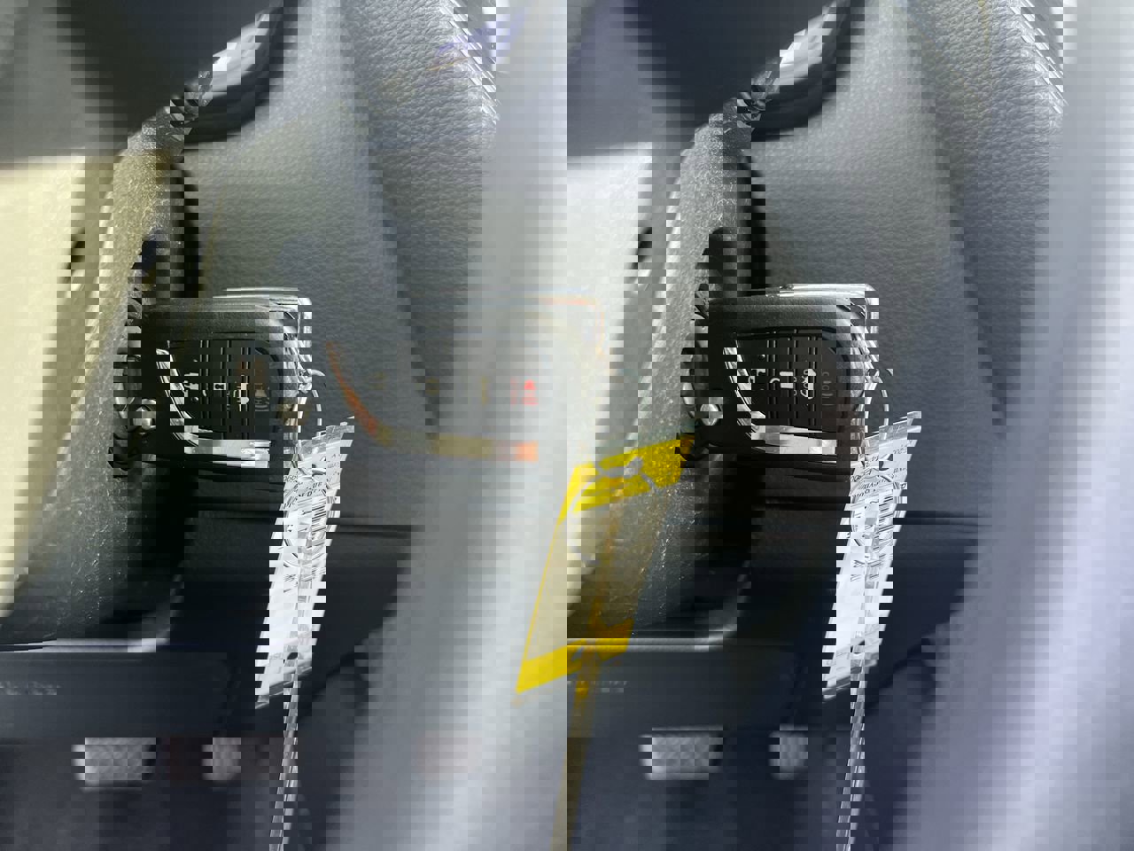 Used 2024 Toyota Corolla LE image 37