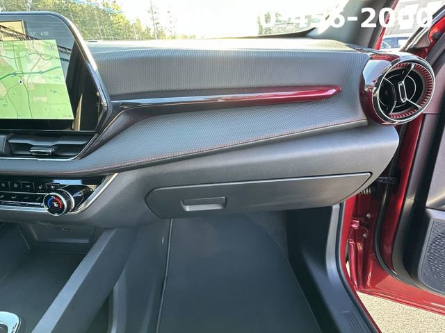 Certified 2025 Chevrolet Equinox RS w/ Safety and Technology Package AWD/4WD image 28