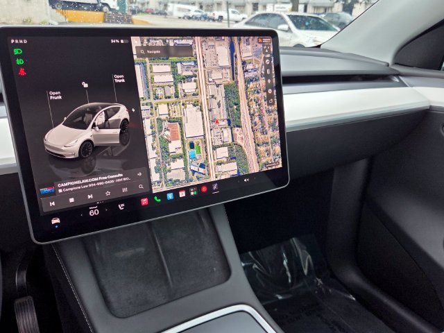 Used 2023 Tesla Model Y Long Range AWD/4WD image 30