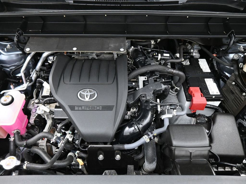 Used 2023 Toyota Highlander XLE image 20