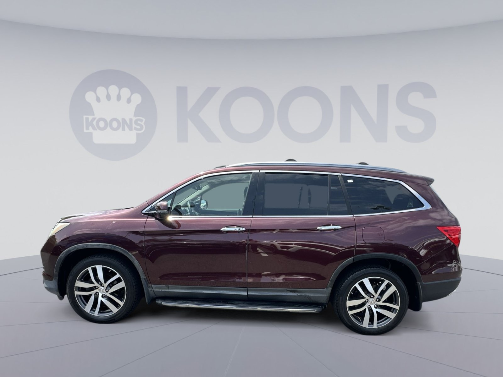 Used 2017 Honda Pilot Touring image 13