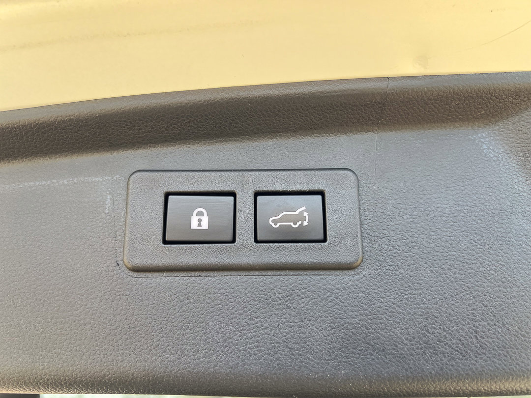 Used 2022 Subaru Outback Onyx Edition XT w/ Popular Package #2 image 9