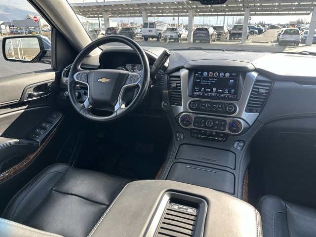 Certified 2020 Chevrolet Suburban Premier w/ Premier 6.2L Value Package image 21