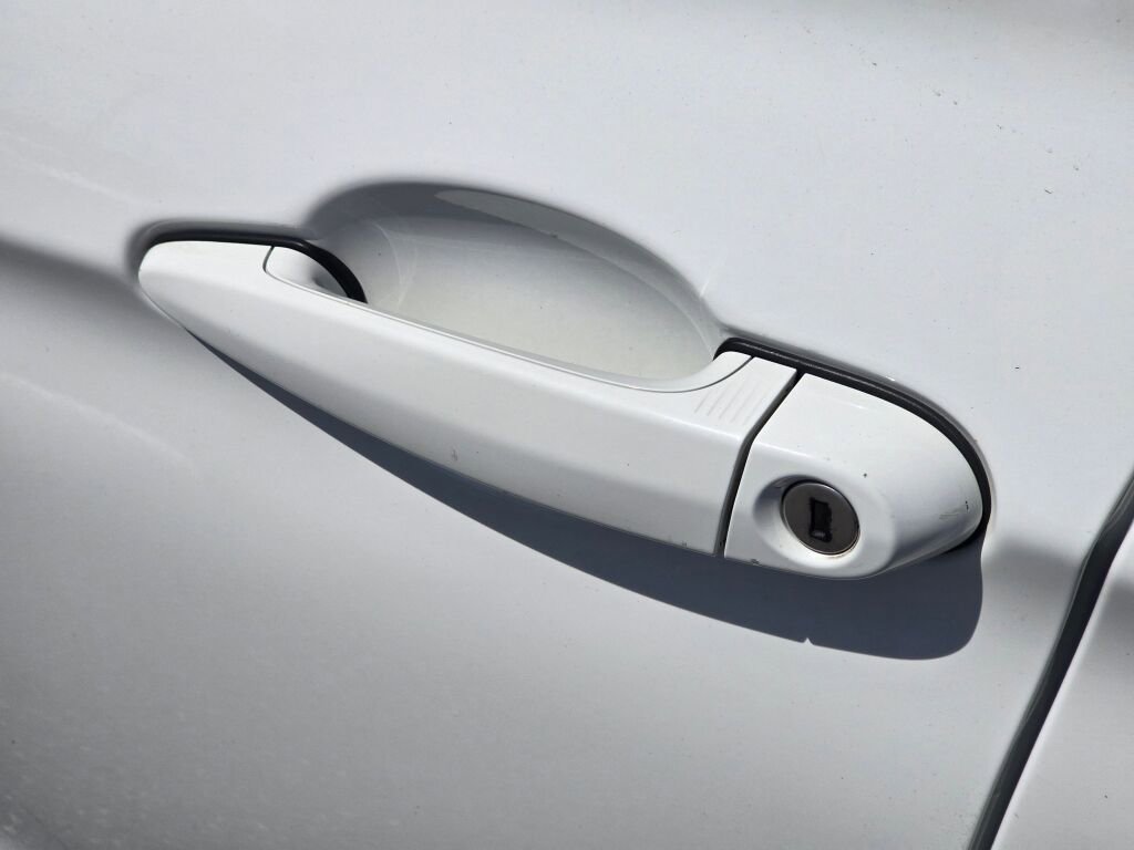 Used 2015 BMW 328i xDrive Sedan AWD/4WD image 11