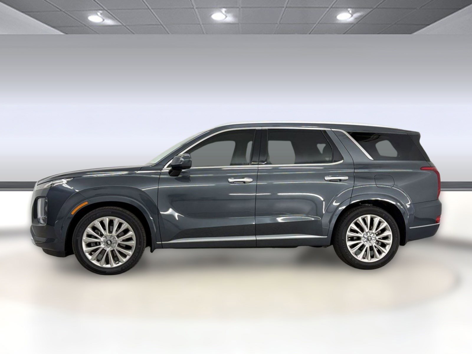 Used 2020 Hyundai Palisade Limited FWD image 2