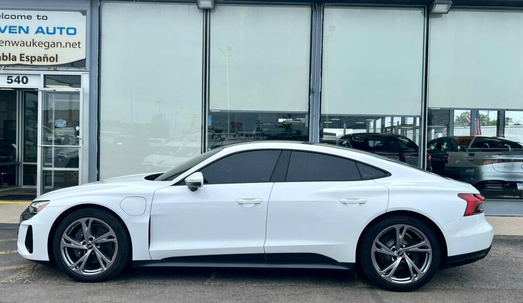 Used 2022 Audi e-tron GT Premium Plus AWD/4WD image 2