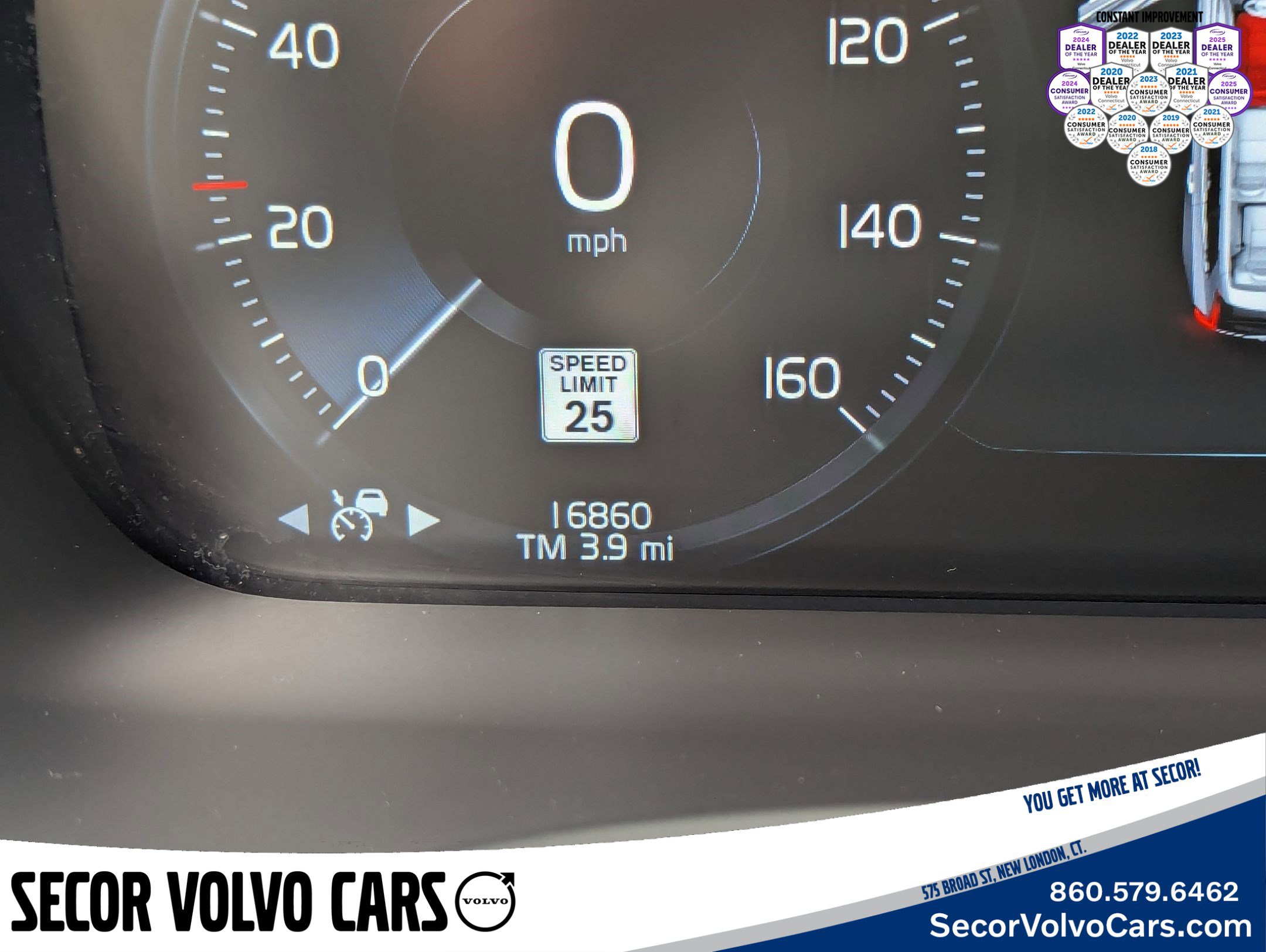 Certified 2022 Volvo XC90 T6 Inscription w/ Climate Package image 14