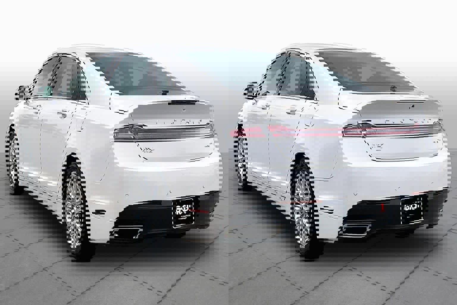 Used 2016 Lincoln MKZ Hybrid w/ Equipment Group 500A Select FWD image 12