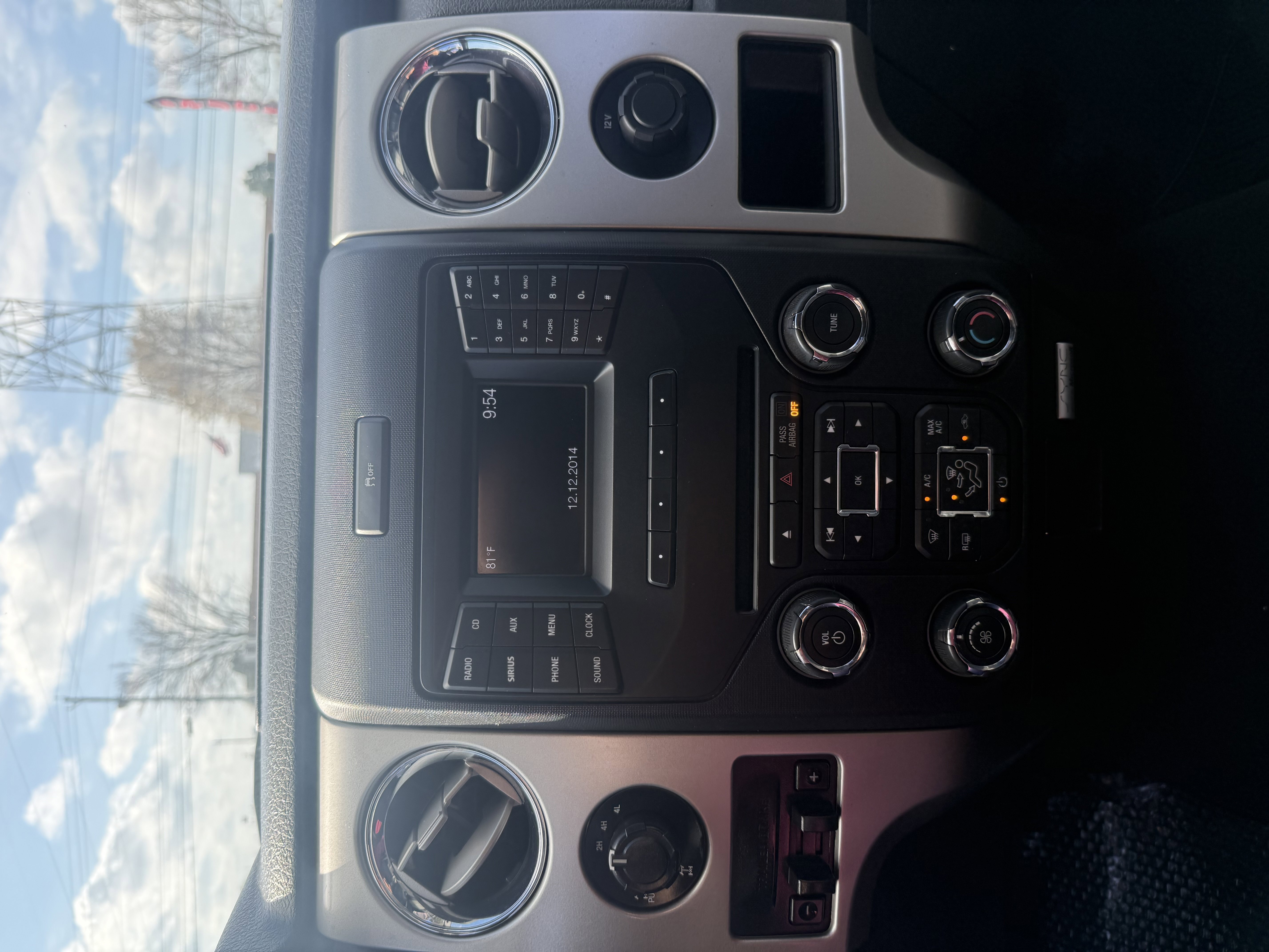 Used 2014 Ford F150 XLT w/ Equipment Group 302A Luxury image 13