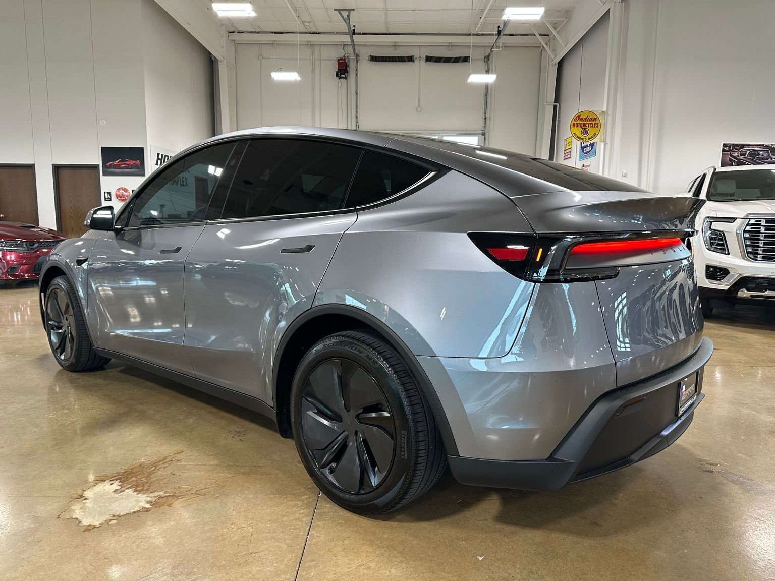 Used 2026 Tesla Model Y Long Range AWD/4WD image 6