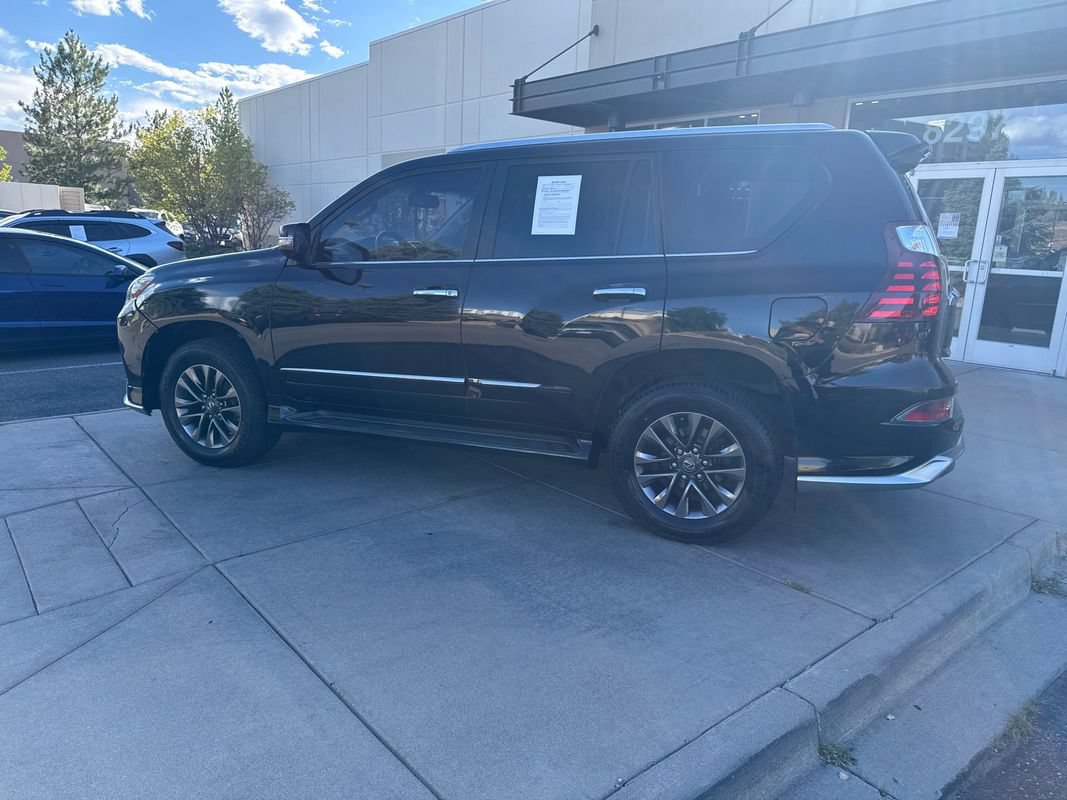 Used 2019 Lexus GX 460 Premium AWD/4WD image 9
