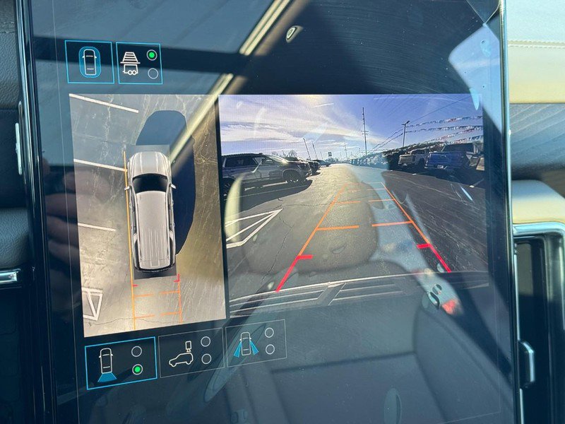 New 2026 GMC Yukon XL Denali w/ Sun & Power Step Package image 23