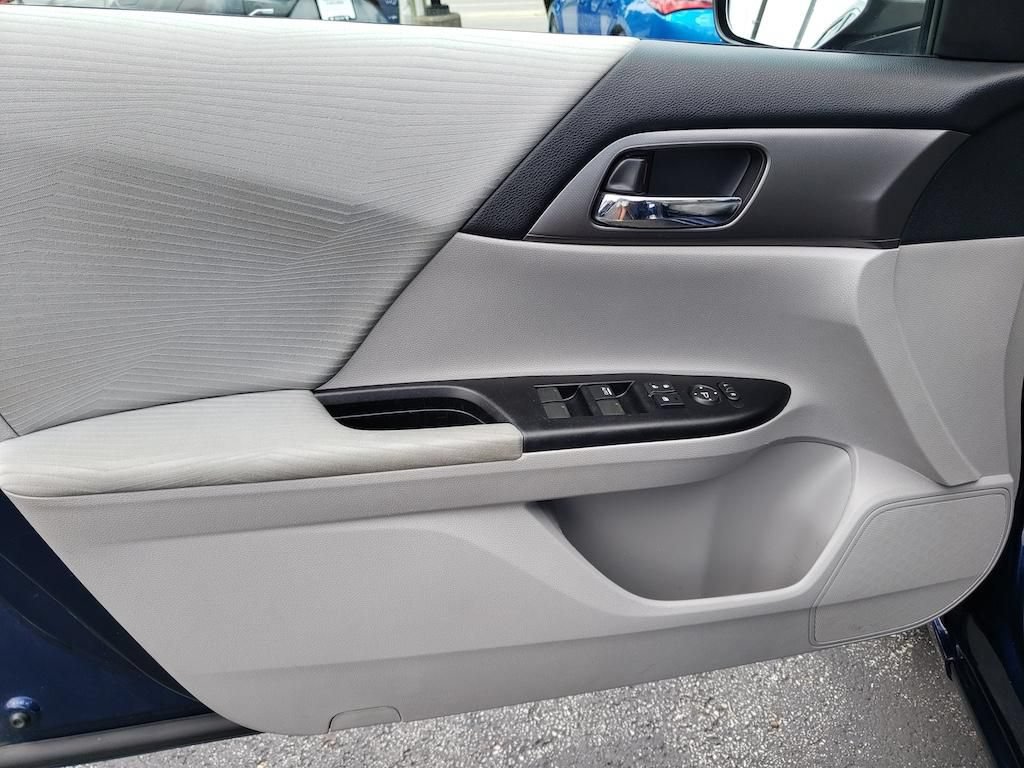 Used 2014 Honda Accord LX image 15