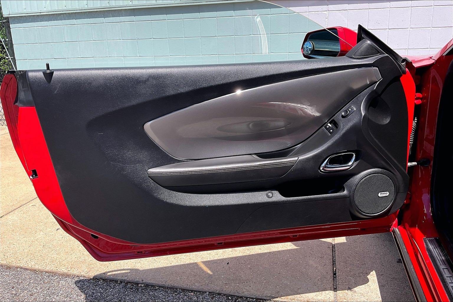 Used 2011 Chevrolet Camaro SS RWD image 27