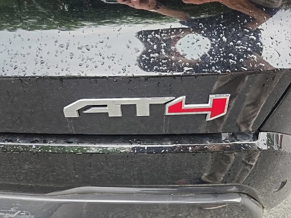 New 2026 GMC Terrain AT4 w/ Technology Package II AWD/4WD image 9