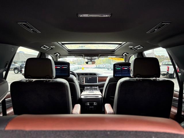 Used 2024 GMC Yukon Denali Ultimate image 36