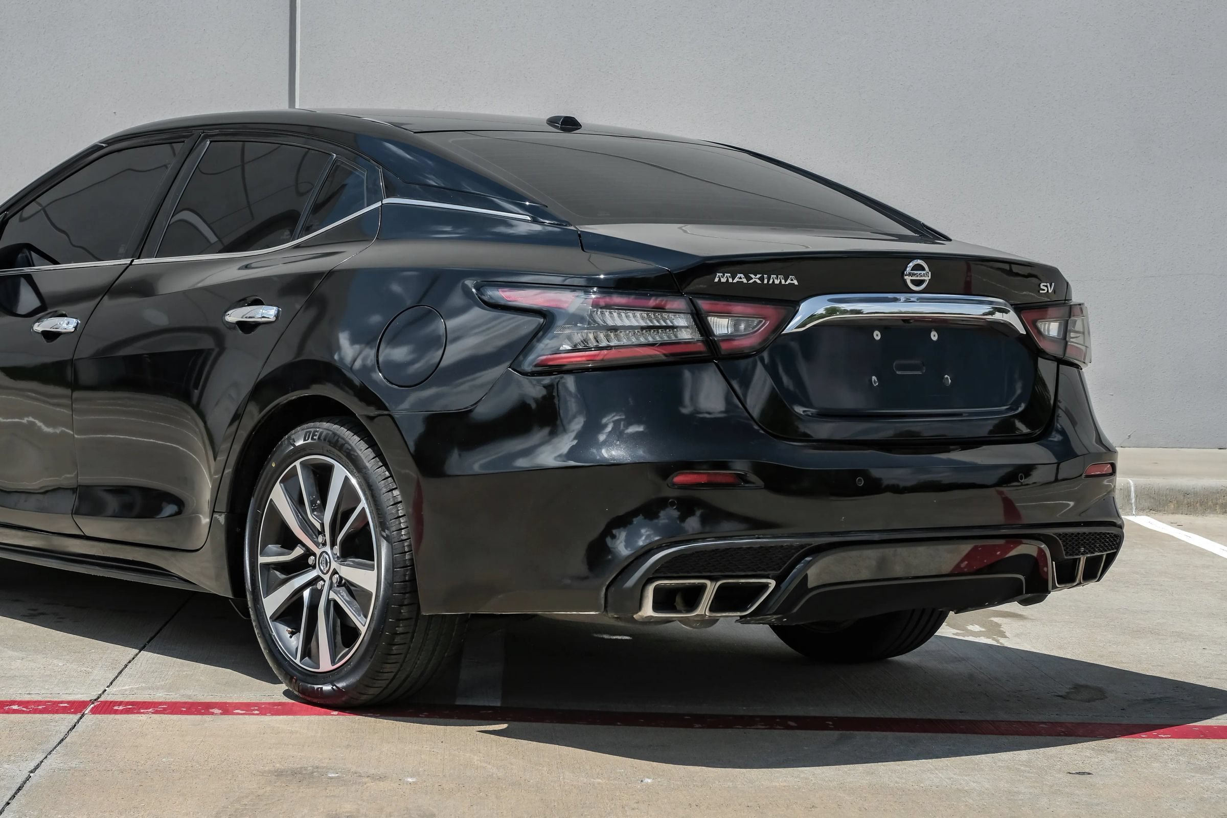 Used 2020 Nissan Maxima 3.5 SV w/ Floor Mat Group FWD image 8