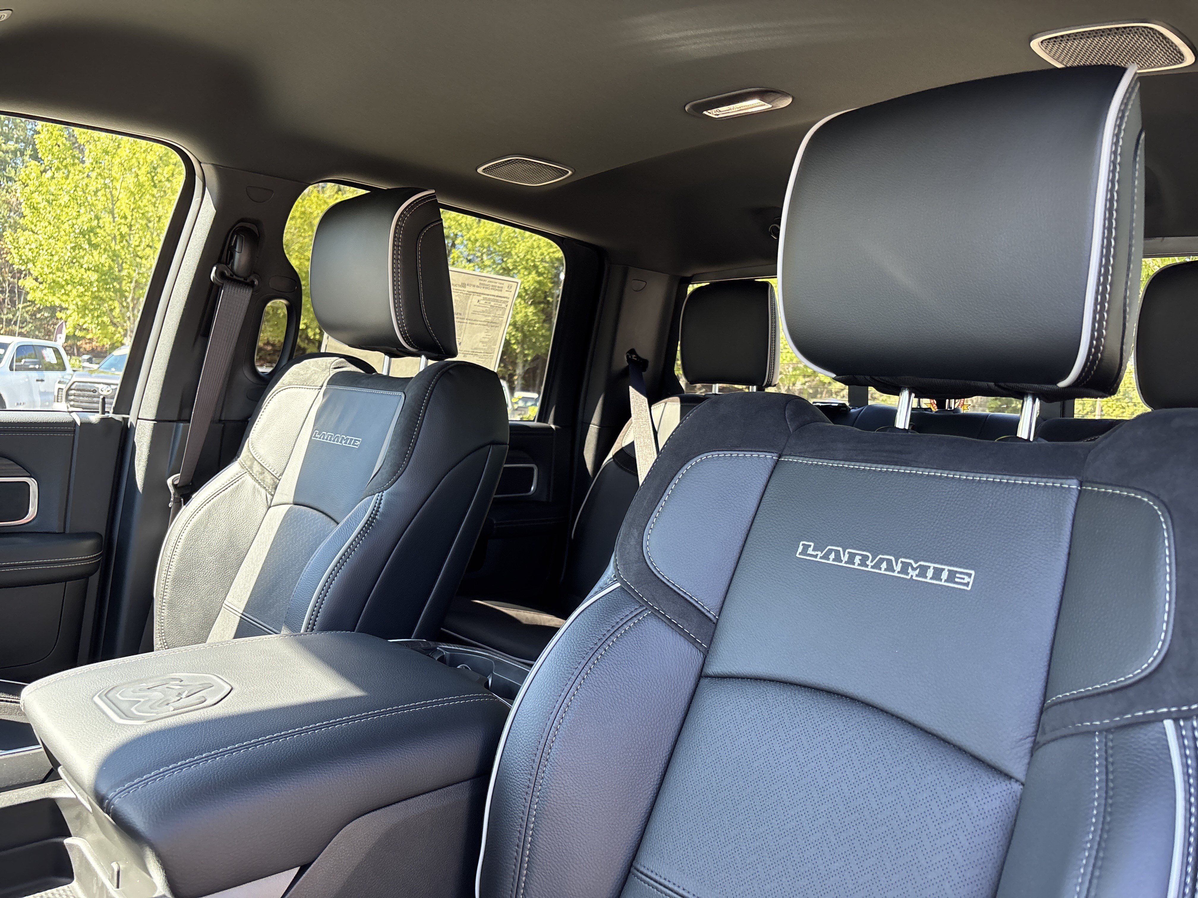 New 2027 RAM 5500 4x4 Crew Cab image 10