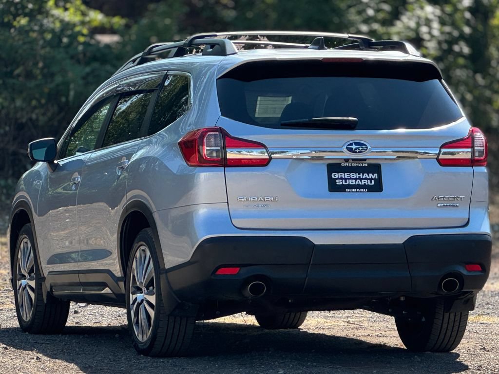 Used 2022 Subaru Ascent Limited w/ Technology Package AWD/4WD image 5