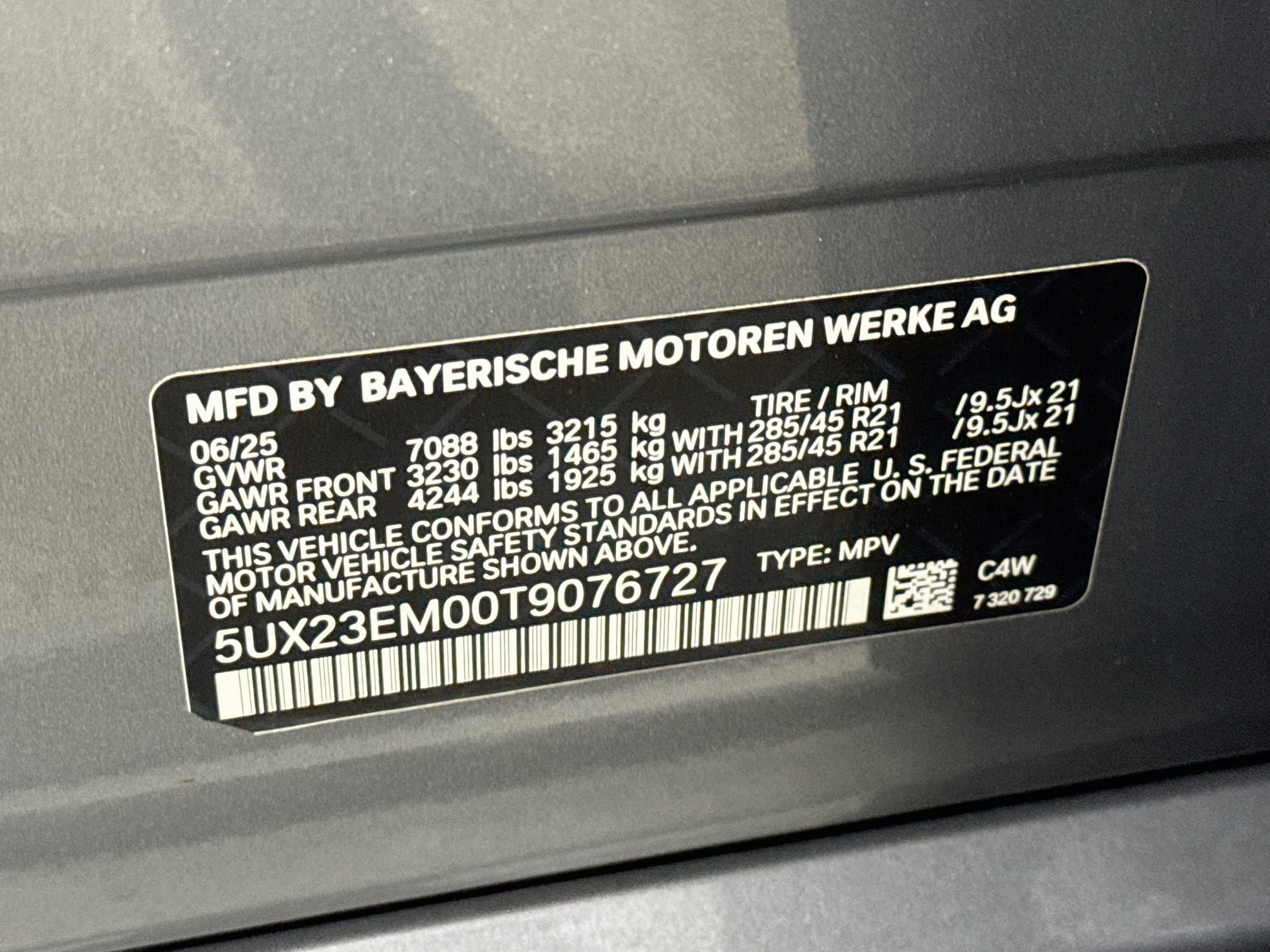 Used 2026 BMW X7 xDrive40i w/ Premium Package AWD/4WD image 32