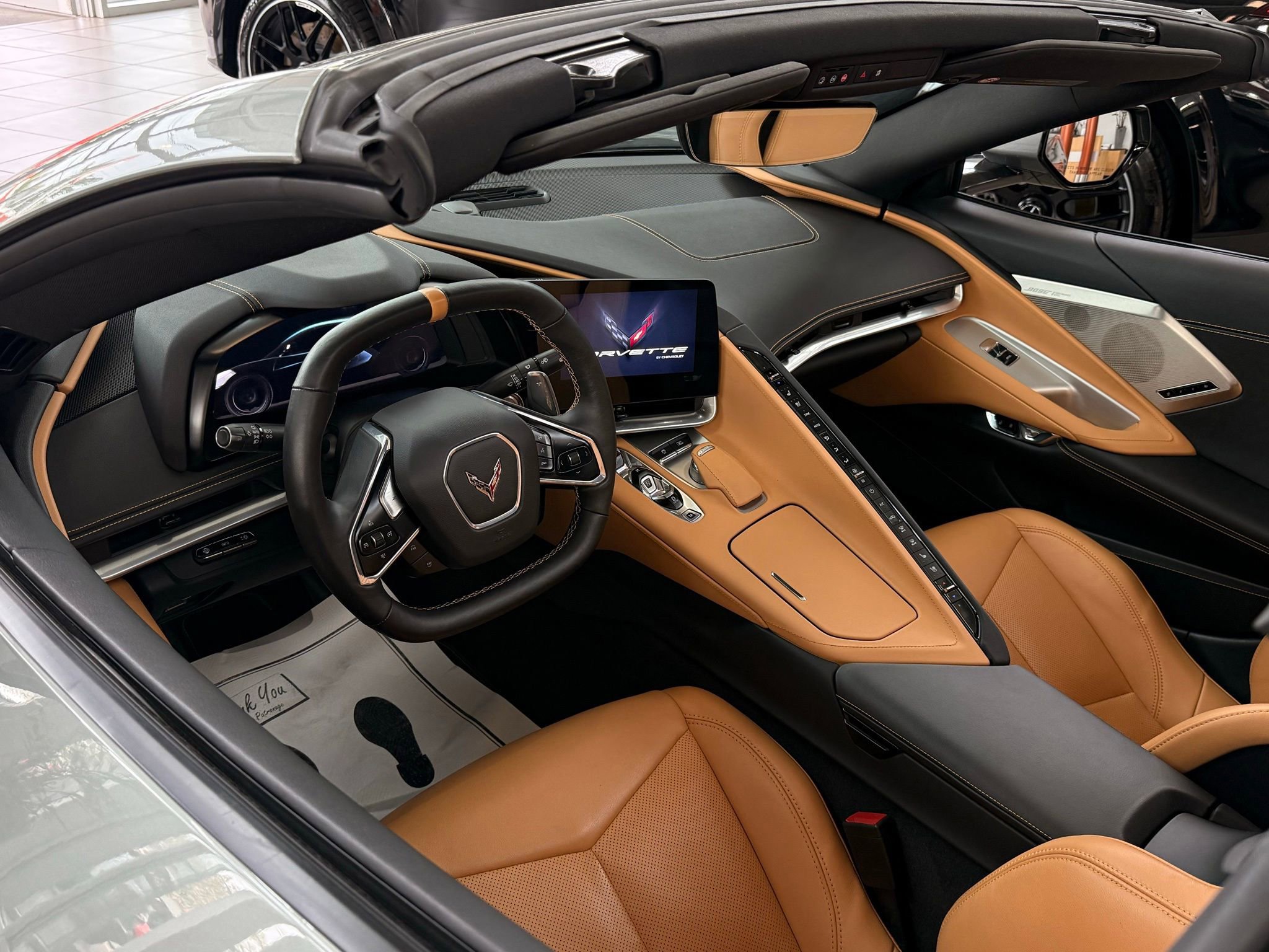 Used 2023 Chevrolet Corvette Stingray Preferred Cpe w/ Battery Protection Package image 9