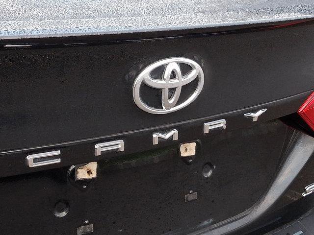 Certified 2019 Toyota Camry SE FWD image 5