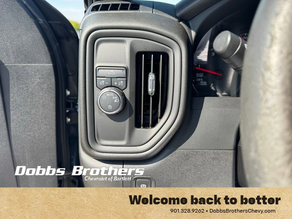 Certified 2021 Chevrolet Silverado 1500 Custom RWD image 13