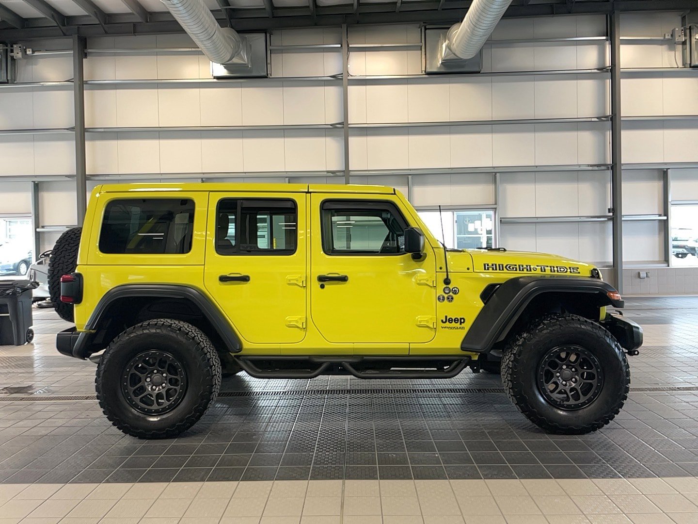 Used 2022 Jeep Wrangler Unlimited Sport AWD/4WD image 4