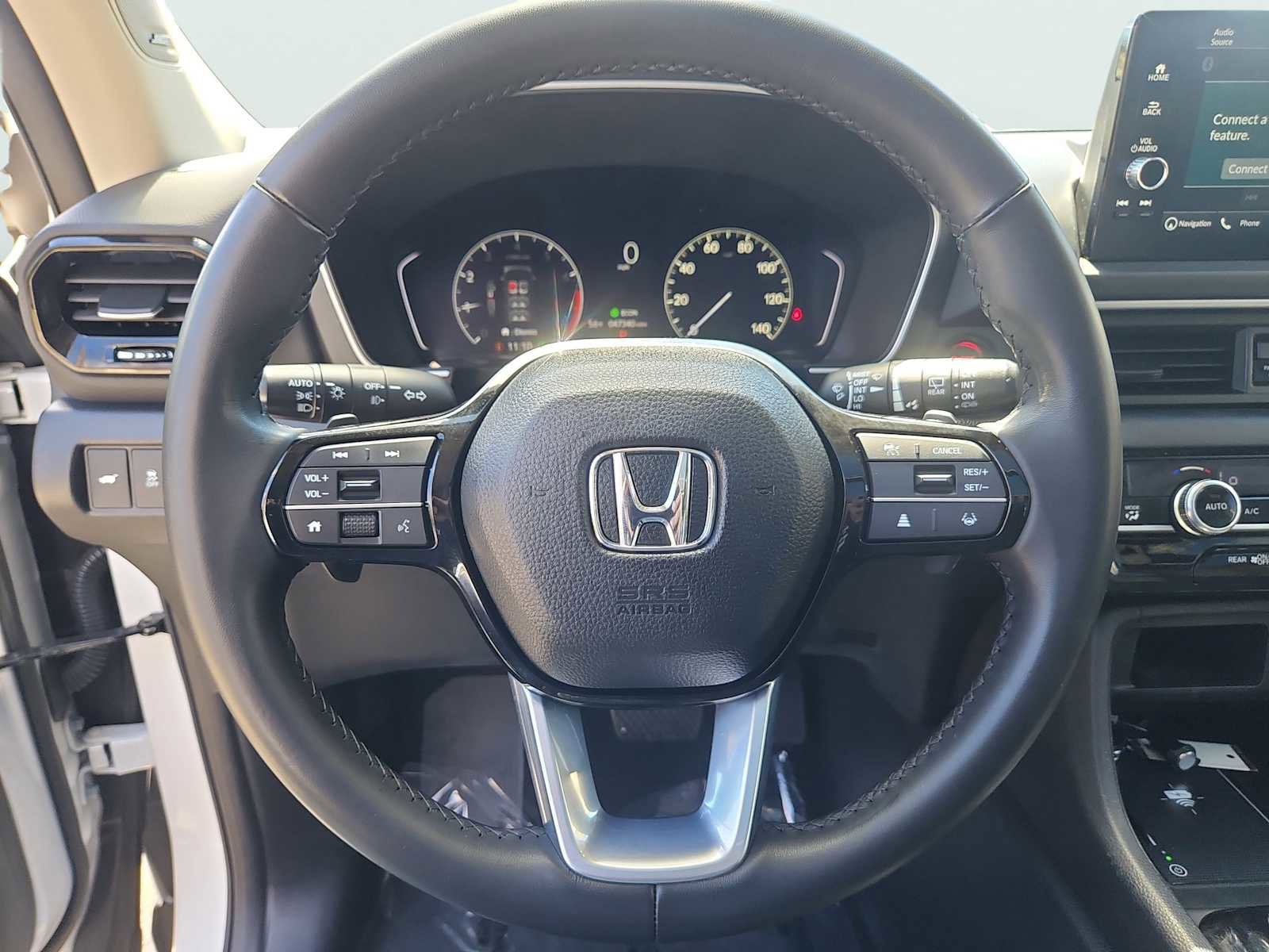 Used 2023 Honda Pilot Touring image 30
