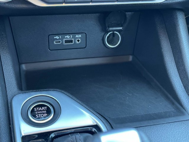 Used 2023 Nissan Sentra SV FWD image 30