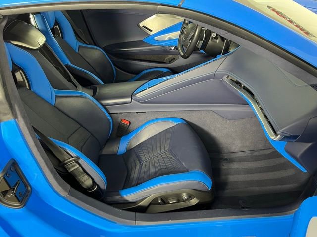 Used 2021 Chevrolet Corvette Stingray Premium Cpe w/ Z51 Performance Package image 25