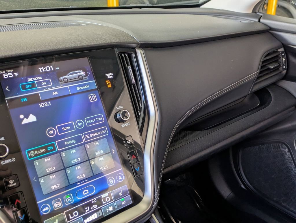 Used 2025 Subaru Outback Premium image 15