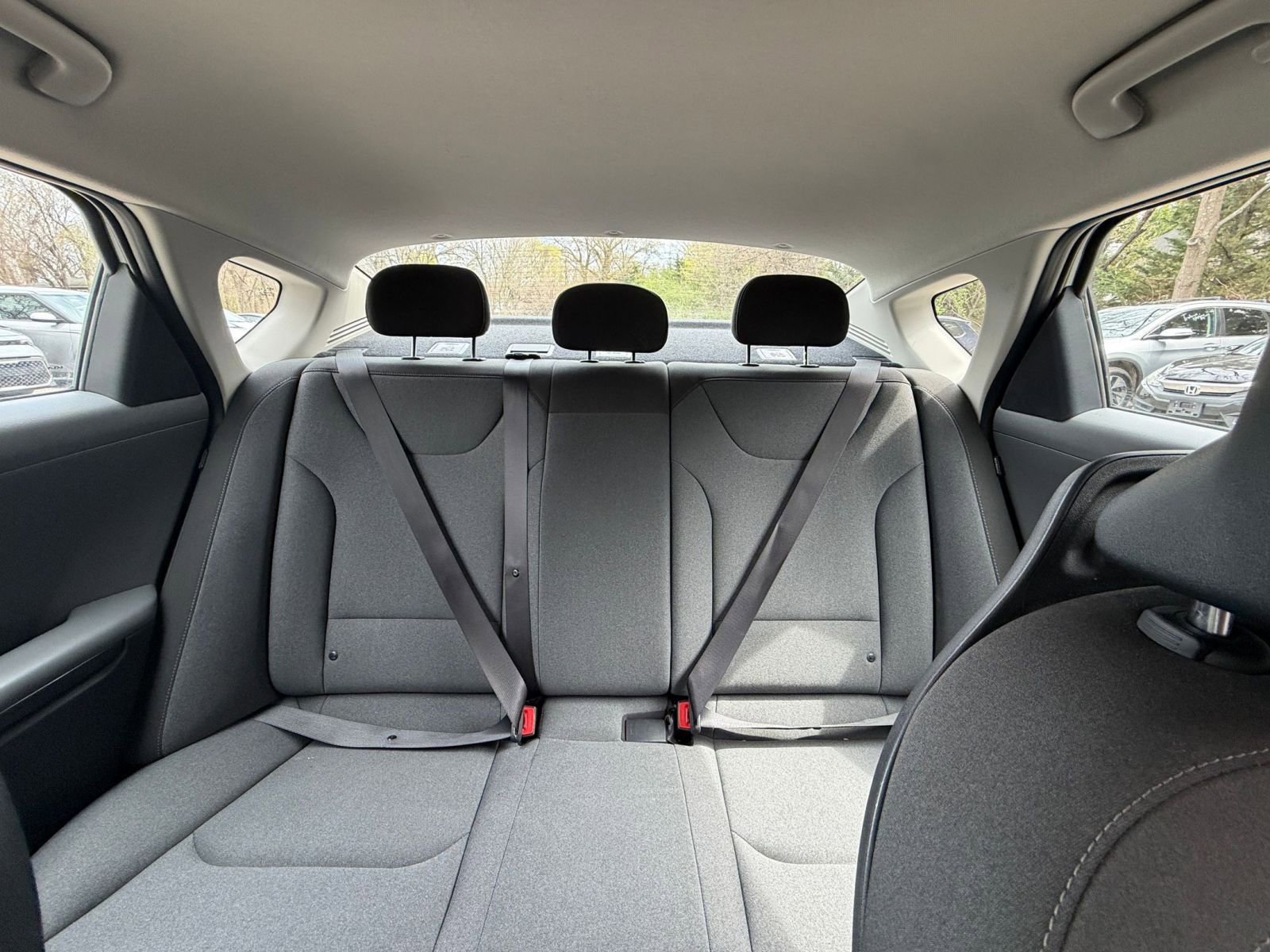 Used 2025 Kia K4 FWD image 37
