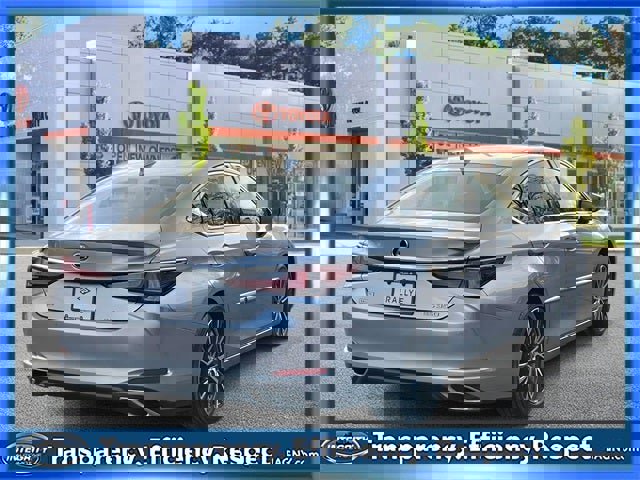 Used 2023 Lexus ES 350 w/ Premium Package image 6